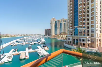Apartment - Studio - 2 Bathrooms for rent in Palm Views East - Palm Views - Palm Jumeirah - Dubai