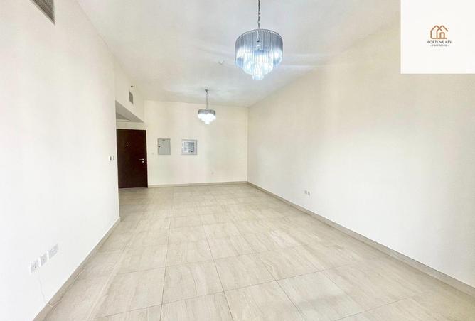 15371011 - Property Main Image