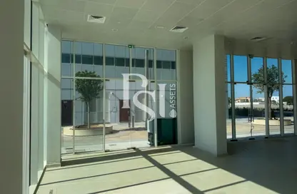 محل - استوديو للايجار في مدينة خليفة أ - مدينة خليفة - أبوظبي