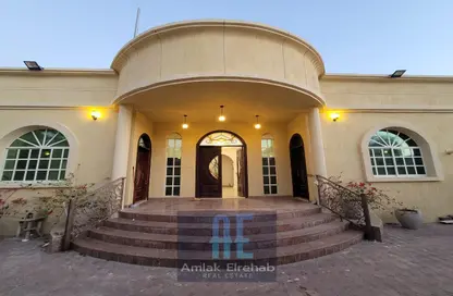 Villa - 4 Bedrooms - 5 Bathrooms for rent in Al Rawda - Ajman