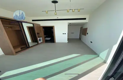Apartment - 1 Bedroom - 2 Bathrooms for rent in Binghatti House - Jumeirah Village Circle - Dubai