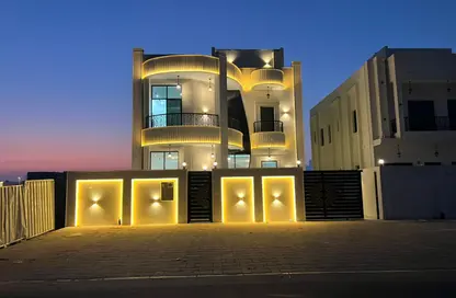 فيلا - 5 غرف نوم - 5 حمامات للبيع في الحليو 2 - الحليو - عجمان