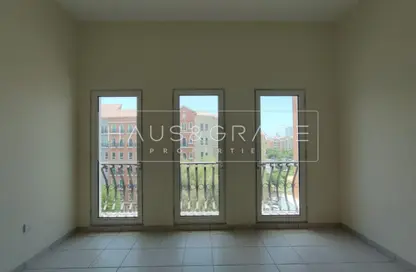 شقة - 2 غرف نوم - 3 حمامات للبيع في مبنى 108-137 - طراز حديث - ديسكفري غاردنز - دبي