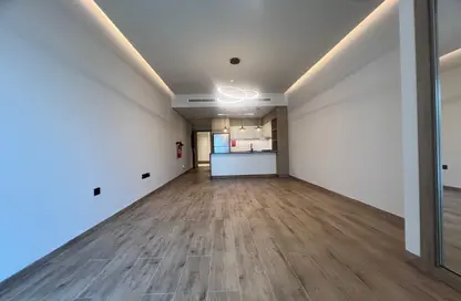 Apartment - Studio - 1 Bathroom for rent in Rokane G25 - Jumeirah Village Circle - Dubai