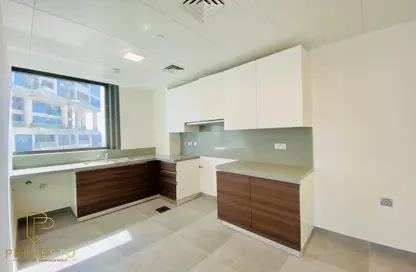 Apartment - 3 Bedrooms - 4 Bathrooms for sale in Canal Residence - Al Reem Island - Abu Dhabi