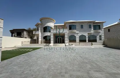 Villa - 6 Bedrooms - 7 Bathrooms for rent in Nad Al Sheba Gardens - Nad Al Sheba 1 - Nad Al Sheba - Dubai