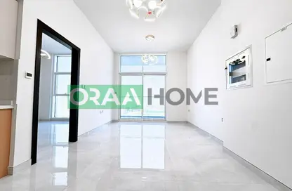 شقة - غرفة نوم - 1 حمام للايجار في سكايز من دانوب - ارجان - دبي