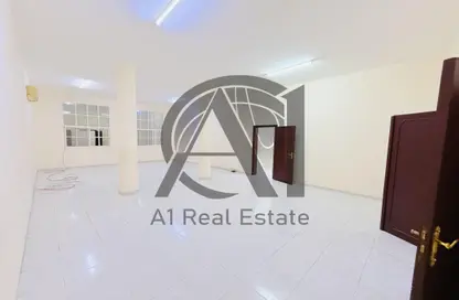 Villa - 3 Bedrooms - 5 Bathrooms for rent in Al Jimi - Al Ain