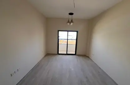 Apartment - 1 Bedroom - 2 Bathrooms for rent in Al Jurf Industrial 3 - Al Jurf Industrial - Ajman