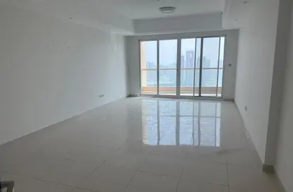 Apartment - 3 Bedrooms - 3 Bathrooms for rent in Al Khan Corniche - Al Khan - Sharjah