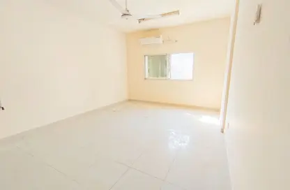 Apartment - Studio - 1 Bathroom for rent in Muwaileh 29 Building - Muwaileh - Sharjah