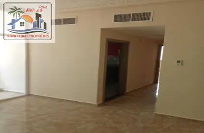 Apartment - 1 Bedroom - 2 Bathrooms for rent in Al Rashidiya Towers - Al Rashidiya - Ajman Downtown - Ajman