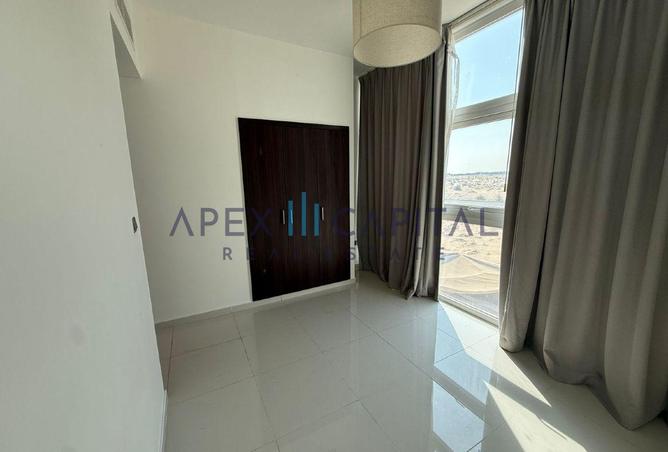 15806192 - صورة العقار 2