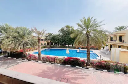 فيلا - 4 غرف نوم - 5 حمامات للايجار في مجمع الحصن - شارع السلام - أبوظبي