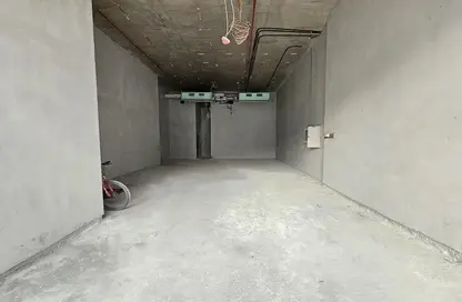 Shop - Studio for rent in Rokane G25 - Jumeirah Village Circle - Dubai