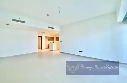 Empty Room image for: Apartment - 3 Bedrooms - 4 Bathrooms for sale in Act Towers - Opera District - Downtown Dubai - Dubai, Image 1