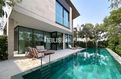 Villa - 4 Bedrooms - 5 Bathrooms for sale in Jumeirah Park Homes - Jumeirah Park - Dubai