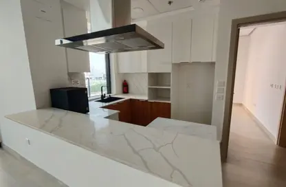 شقة - غرفة نوم - 2 حمامات للايجار في ذا ايست كريست - ديستريكت 17 - قرية جميرا الدائرية - دبي