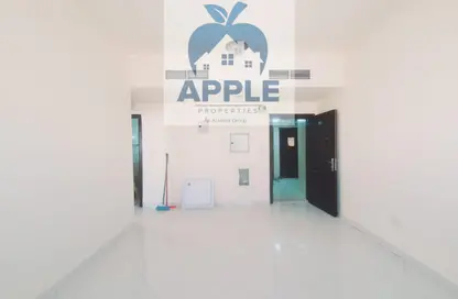 Apartment - 1 Bedroom - 1 Bathroom for rent in Muwailih Building - Muwaileh - Sharjah