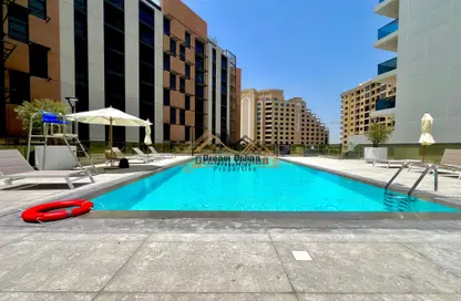 Apartment - 2 Bedrooms - 3 Bathrooms for rent in Sama Al Jaddaf - Al Jaddaf - Dubai