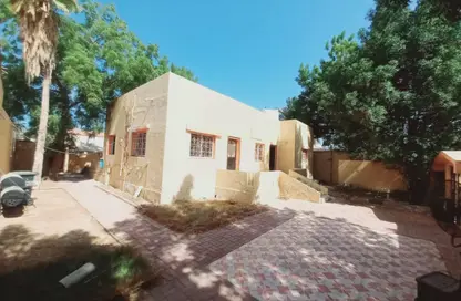 Villa - 3 Bedrooms - 1 Bathroom for rent in Al Fayha - Al Sharq - Sharjah