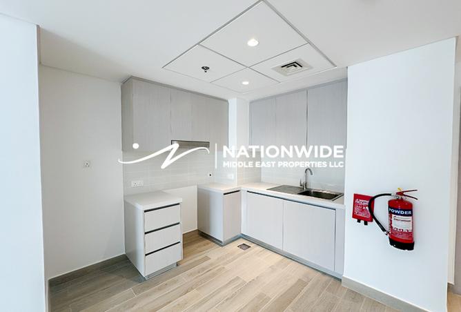 16051211 - Property Image 2