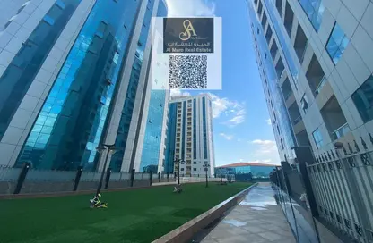 شقة - 2 غرف نوم - 2 حمامات للبيع في أورينت تاور 1 - أورينت تاور - البستان - عجمان