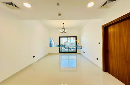 شقة - غرفة نوم - 2 حمامات للايجار في جداف فيوز - الجداف - دبي