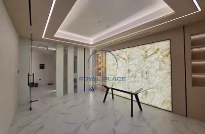 Office Space - Studio - 1 Bathroom for rent in Empire Heights 1 - Empire Heights - Business Bay - Dubai