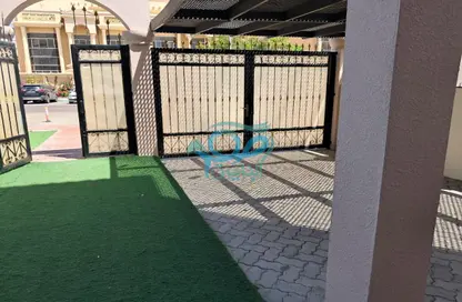 Apartment - 6 Bedrooms for rent in Al Nahyan Camp - Abu Dhabi