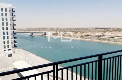 Apartment - 2 Bedrooms - 2 Bathrooms for sale in Waters Edge - Yas Island - Abu Dhabi