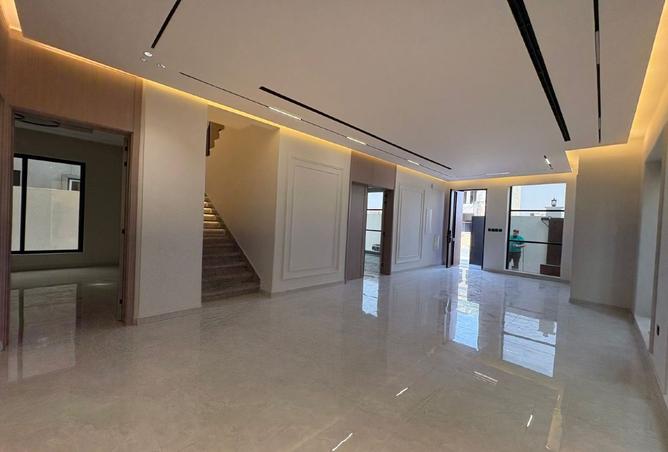 16042114 - Property Image 2