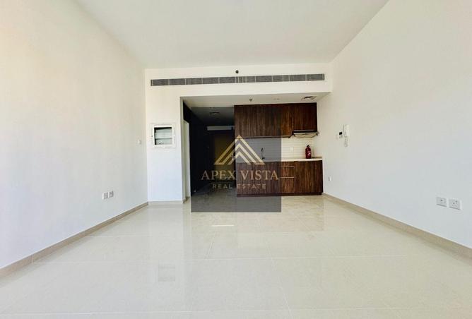 15758239 - صورة العقار 2