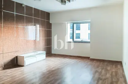 Apartment - 1 Bedroom - 1 Bathroom for rent in Executive Tower B - Executive Towers - Business Bay - Dubai