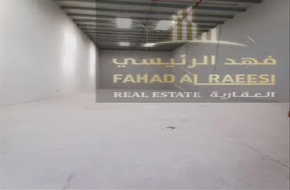 مستودع - استوديو - 1 حمام للايجار في أم الثعوب - أم القيوين