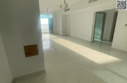 Apartment - 3 Bedrooms - 2 Bathrooms for rent in Ajman Corniche Residences - Ajman Corniche Road - Ajman