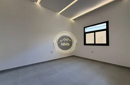 Apartment - 2 Bedrooms - 3 Bathrooms for rent in Al Rawdah - Abu Dhabi