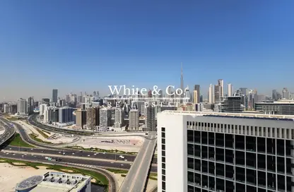 Apartment - 2 Bedrooms - 2 Bathrooms for rent in Nobles Tower - Business Bay - Dubai