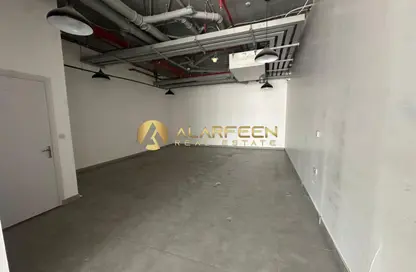 متجر - استوديو - 1 حمام للايجار في برج الظبي - ارجان - دبي