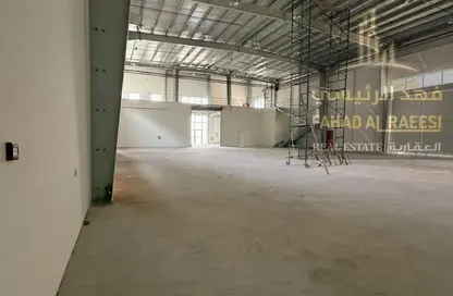 مستودع - استوديو - 2 حمامات للايجار في أم الثعوب - أم القيوين