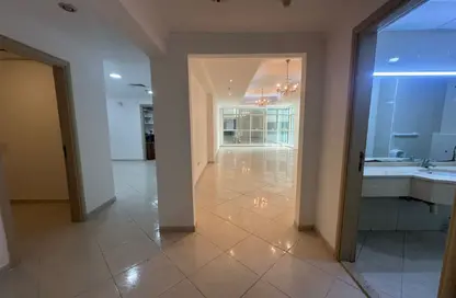 Apartment - 3 Bedrooms - 4 Bathrooms for sale in Al Khan Corniche - Al Khan - Sharjah