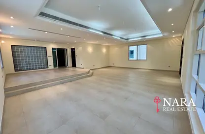 Villa - 5 Bedrooms - 6 Bathrooms for rent in Al Bateen Villas - Al Bateen - Abu Dhabi