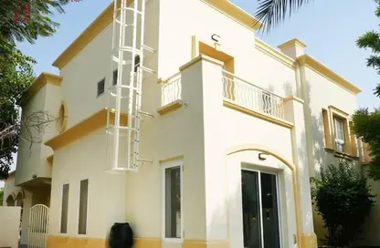 فيلا - 3 غرف نوم - 4 حمامات للبيع في الينابيع 7 - الينابيع - دبي