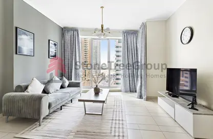 Living Room image for: Apartment - 1 Bedroom - 1 Bathroom for rent in The Torch - Dubai Marina - Dubai, Image 1