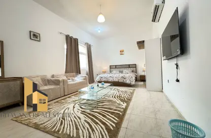 Apartment - Studio - 1 Bathroom for rent in Khalifa City A Villas - Khalifa City A - Khalifa City - Abu Dhabi