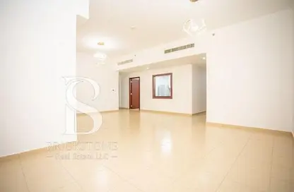 Empty Room image for: Apartment - 2 Bedrooms - 3 Bathrooms for sale in Shams 2 - Shams - Jumeirah Beach Residence - Dubai, Image 1
