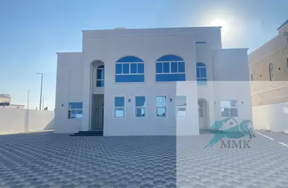 فيلا - استوديو - 8 حمامات للايجار في مدينة الرياض - أبوظبي
