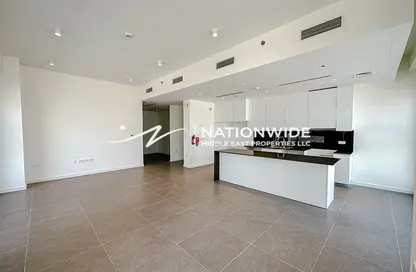 Kitchen image for: Apartment - 2 Bedrooms - 3 Bathrooms for sale in Pixel - Makers District - Al Reem Island - Abu Dhabi, Image 1
