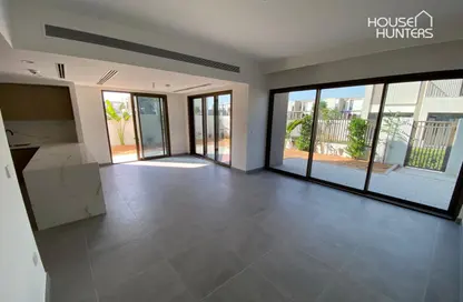 فيلا - 4 غرف نوم للايجار في لا فايوليتا 2 - لا فيوليتا - فيلا نوفا - دبي لاند - دبي