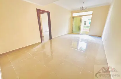 Apartment - 1 Bedroom - 2 Bathrooms for rent in Muwaileh 29 Building - Muwaileh - Sharjah